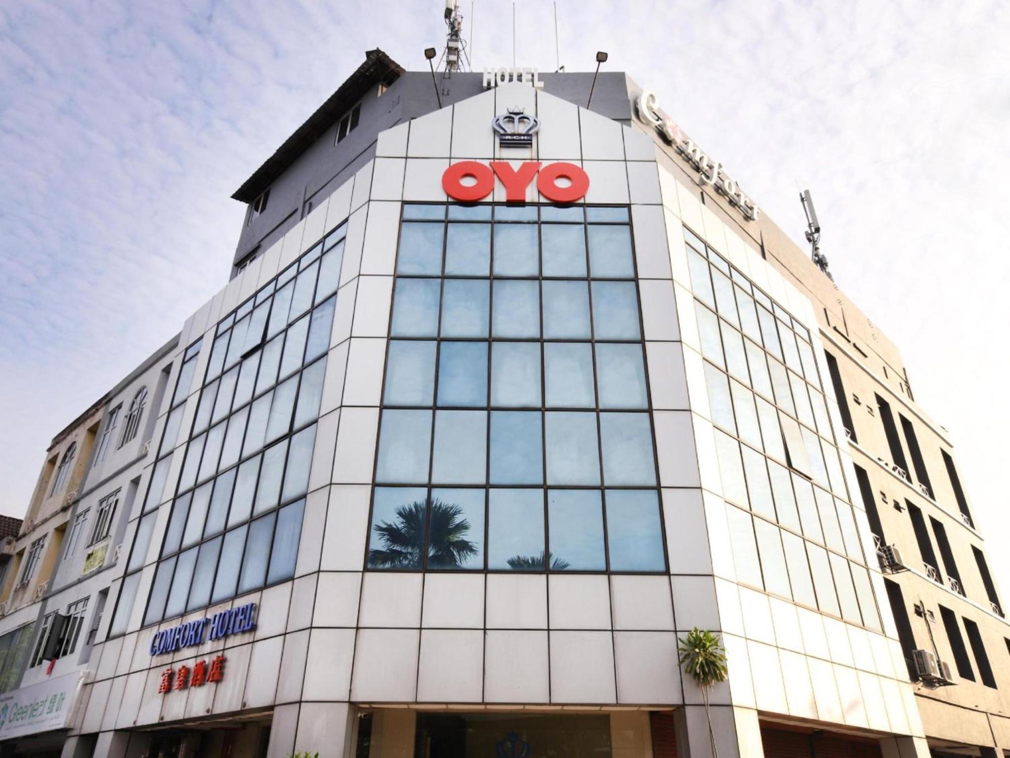 Super Oyo 447 Comfort Hotel Meru Klang Esterno foto